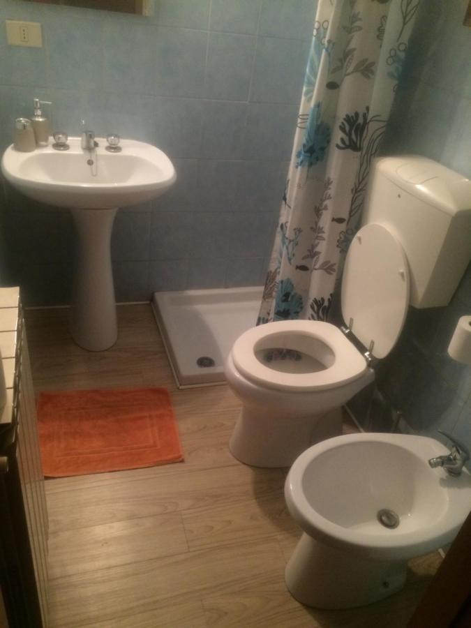 Ultima Spiaggia B&B 토리노 외부 사진